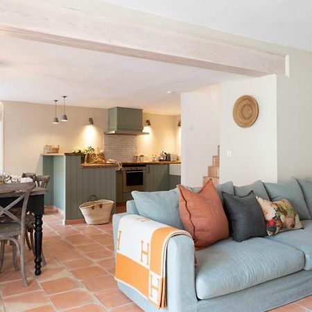 Pretty Historical Village House Grimaud Extérieur photo