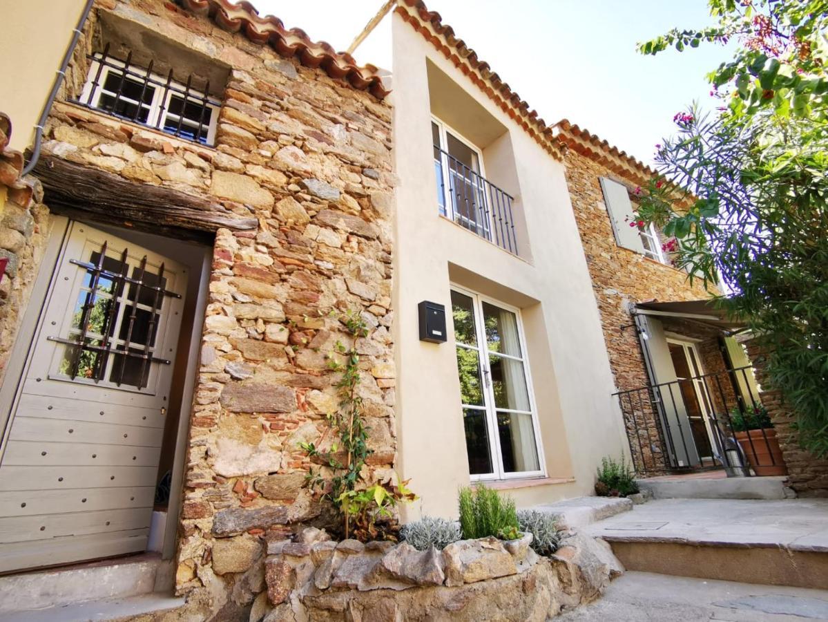 Pretty Historical Village House Grimaud Extérieur photo