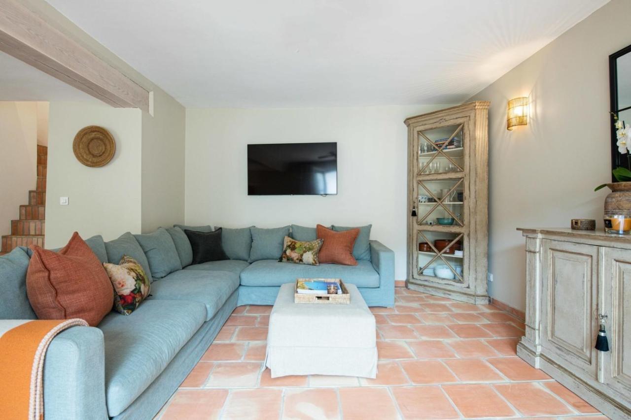 Pretty Historical Village House Grimaud Extérieur photo