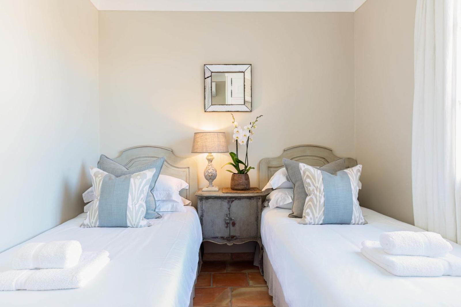 Pretty Historical Village House Grimaud Extérieur photo